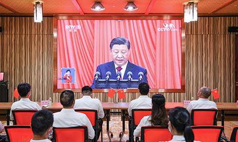 “勠力同心， 勇毅前行”  <br>全體黨員集中收看二十大開幕盛況